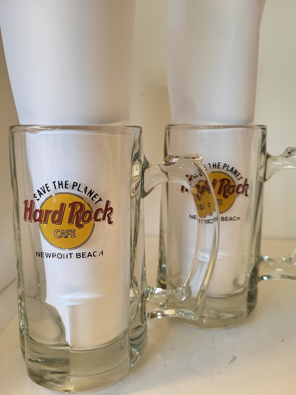 Hard Rock Cafe Newport Beach  Logo Glass Beer Mug S/2 6"